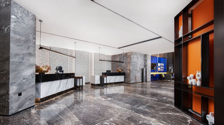 Hampton by Hilton Hongqiao Jiuting Lobby