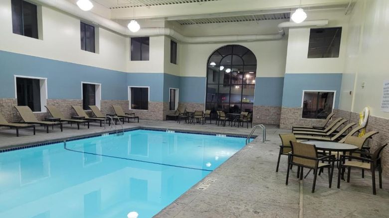 <b>Holiday Inn Express Hotel and Suites Buf Pool</b>. Images powered by <a href="https://www.leonardoworldwide.com/" title="Leonardo Worldwide" target="_blank">Leonardo</a>.