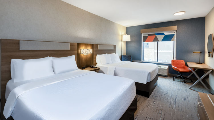 Holiday Inn Express and Suites Missoula Suite