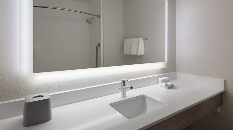 Holiday Inn Express Room