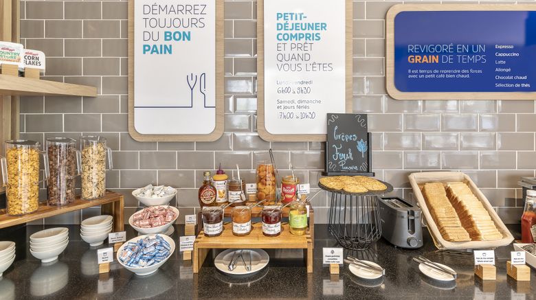 <b>Holiday Inn Exp Poissy Restaurant</b>. Images powered by <a href="https://www.leonardoworldwide.com/" title="Leonardo Worldwide" target="_blank">Leonardo</a>.