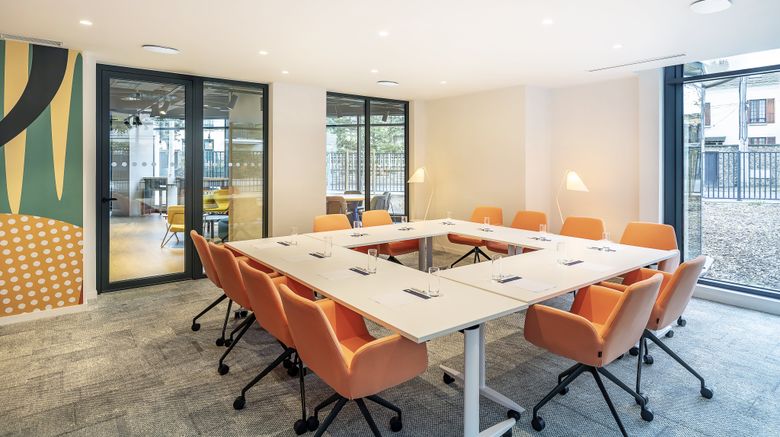 <b>Holiday Inn Exp Poissy Meeting</b>. Images powered by <a href="https://www.leonardoworldwide.com/" title="Leonardo Worldwide" target="_blank">Leonardo</a>.