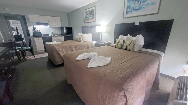 <b>Ocean Plaza Motel Room</b>. Images powered by <a href="https://www.leonardoworldwide.com/" title="Leonardo Worldwide" target="_blank">Leonardo</a>.