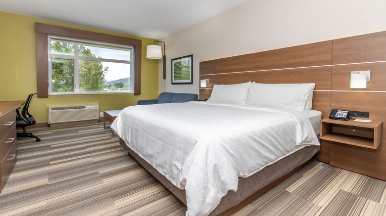 <b>Holiday Inn Express/Stes Chilliwack East Room</b>. Images powered by <a href="https://www.leonardoworldwide.com/" title="Leonardo Worldwide" target="_blank">Leonardo</a>.