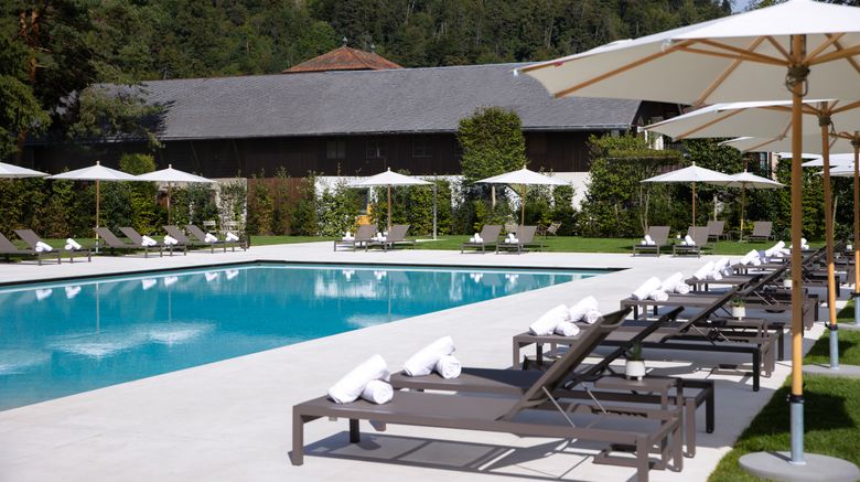 <b>Victoria-Jungfrau Grand Hotel & Spa Pool</b>. Images powered by <a href="https://www.leonardoworldwide.com/" title="Leonardo Worldwide" target="_blank">Leonardo</a>.