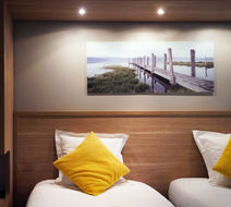 Lensotel Hotel Room