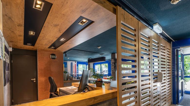 <b>B&B Hotel Freiburg West Lobby</b>. Images powered by <a href="https://www.leonardoworldwide.com/" title="Leonardo Worldwide" target="_blank">Leonardo</a>.