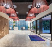 Holiday Inn Exp Puer Simao Exterior