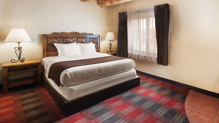 Sagebrush Inn & Conference Center Suite