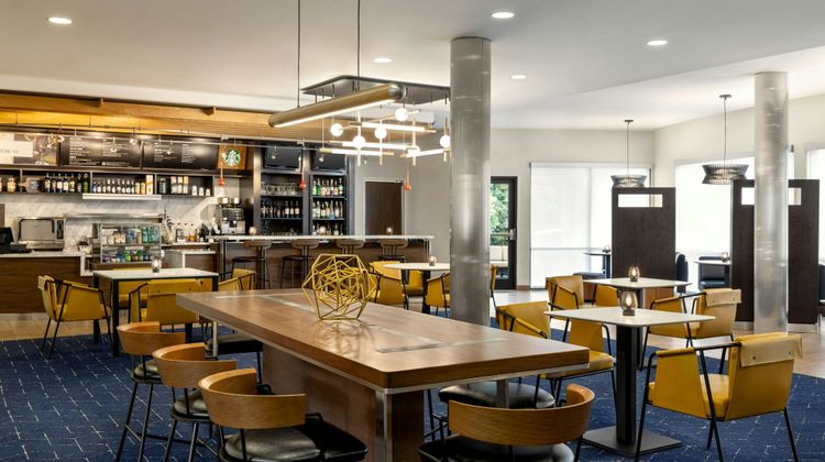 Courtyard Mt Holly Westampton Restaurant