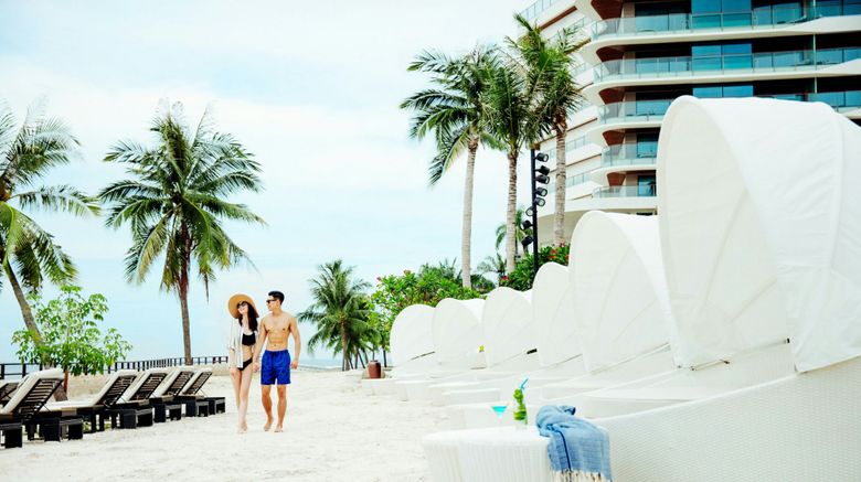 <b>JW Marriott Hotel Sanya Dadonghai Bay Beach</b>. Images powered by <a href="https://www.leonardoworldwide.com/" title="Leonardo Worldwide" target="_blank">Leonardo</a>.