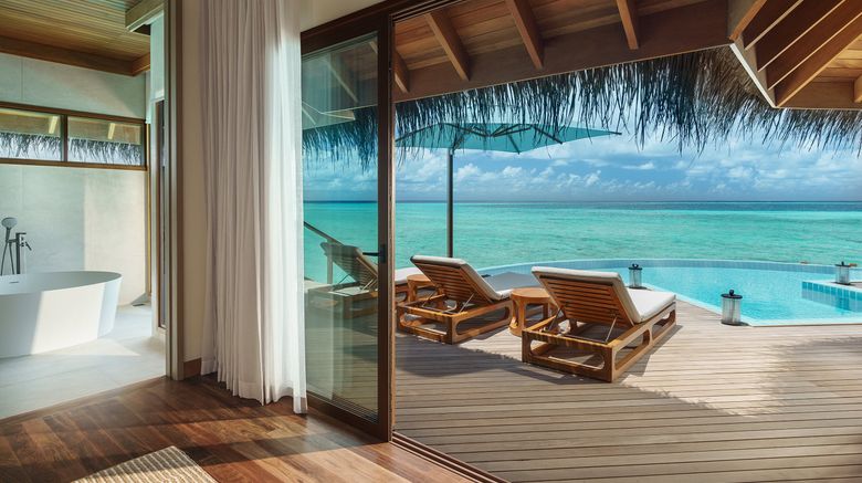 <b>Huvafen Fushi Resort Pool</b>. Images powered by <a href="https://www.leonardoworldwide.com/" title="Leonardo Worldwide" target="_blank">Leonardo</a>.