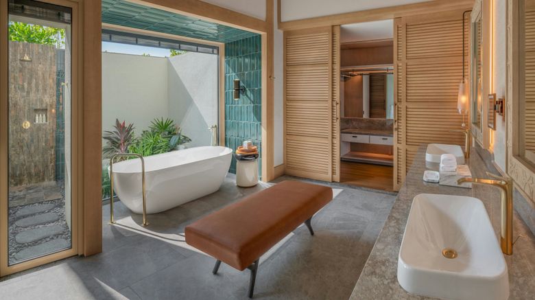 <b>JW Marriott Kaafu Atoll Island Room</b>. Images powered by <a href="https://www.leonardoworldwide.com/" title="Leonardo Worldwide" target="_blank">Leonardo</a>.