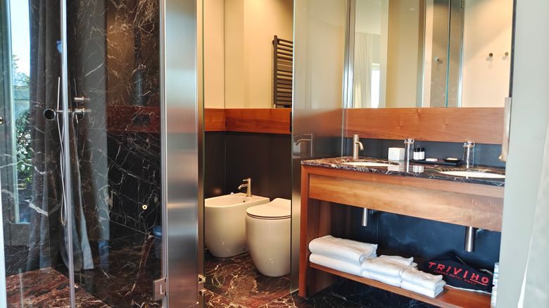 <b>Triviho Hotel Rome Room</b>. Images powered by <a href="https://www.leonardoworldwide.com/" title="Leonardo Worldwide" target="_blank">Leonardo</a>.