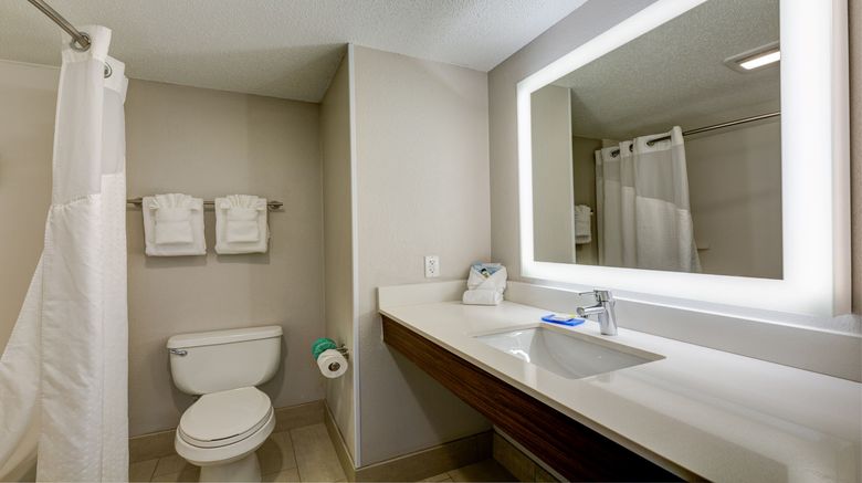 <b>Holiday Inn Express Room</b>. Images powered by <a href="https://www.leonardoworldwide.com/" title="Leonardo Worldwide" target="_blank">Leonardo</a>.