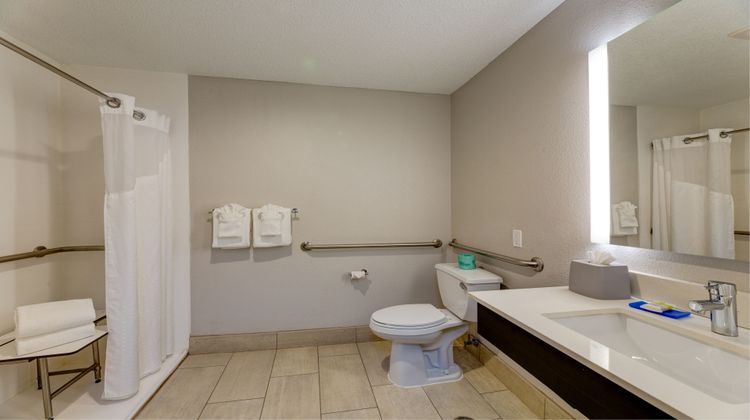 Holiday Inn Express Room