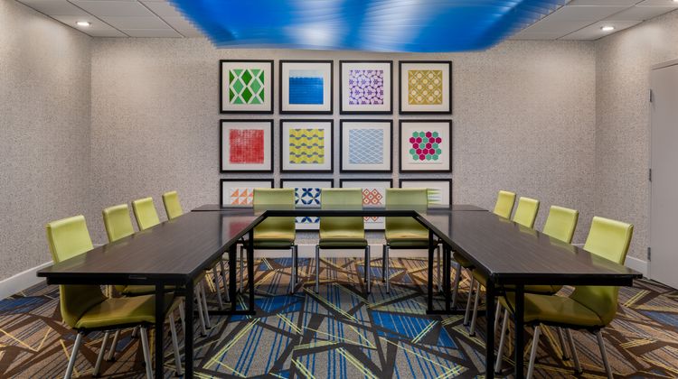 Holiday Inn Express Tallahassee East Meeting