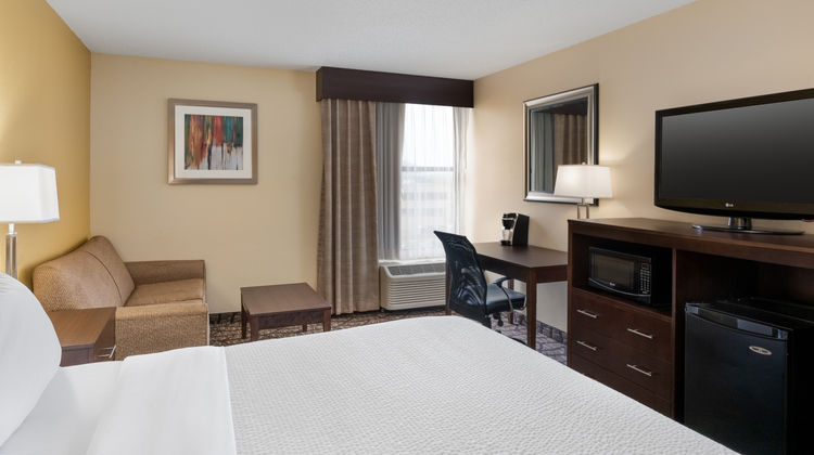 Holiday Inn Express Tallahassee East Room