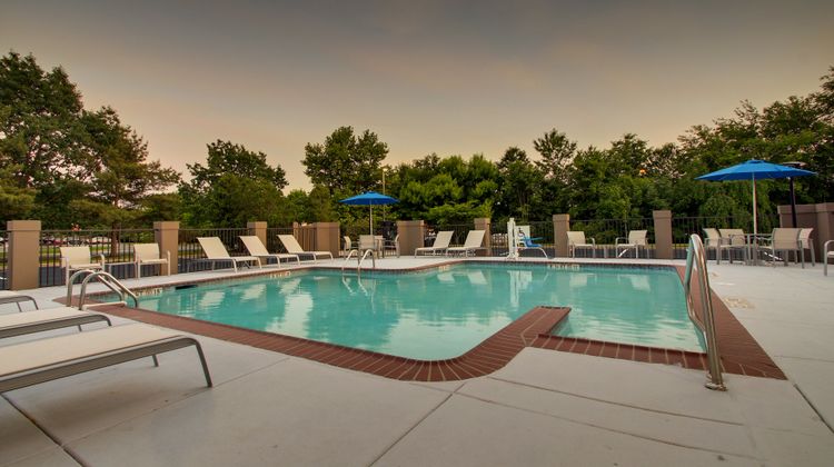 Holiday Inn Express Voorhees Mt laurel Pool
