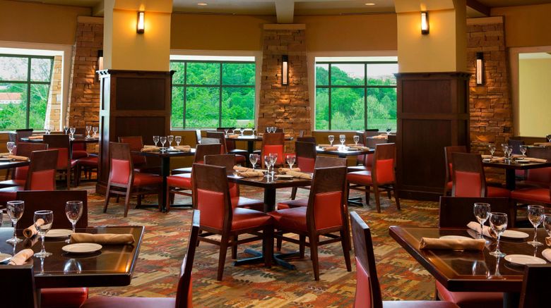 <b>Meadowview Conference Resort Restaurant</b>. Images powered by <a href="https://www.leonardoworldwide.com/" title="Leonardo Worldwide" target="_blank">Leonardo</a>.