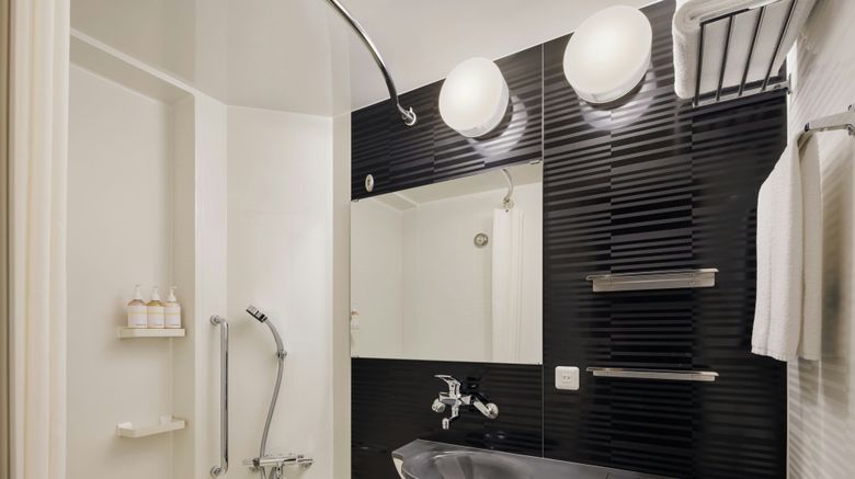 <b>Four Points Flex by Sheraton Yokohama Room</b>. Images powered by <a href="https://www.leonardoworldwide.com/" title="Leonardo Worldwide" target="_blank">Leonardo</a>.
