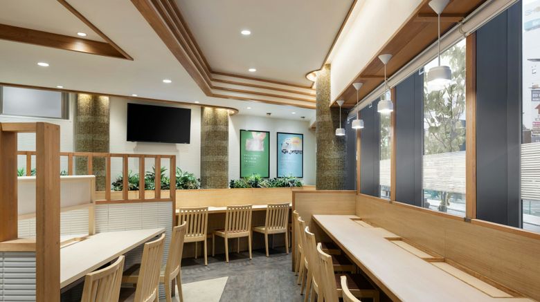 <b>Four Points Flex by Sheraton Yokohama Restaurant</b>. Images powered by <a href="https://www.leonardoworldwide.com/" title="Leonardo Worldwide" target="_blank">Leonardo</a>.
