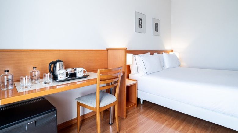 <b>Exe Pozuelo Room</b>. Images powered by <a href="https://www.leonardoworldwide.com/" title="Leonardo Worldwide" target="_blank">Leonardo</a>.