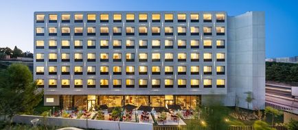 Moov Lisbon Oriente Exterior