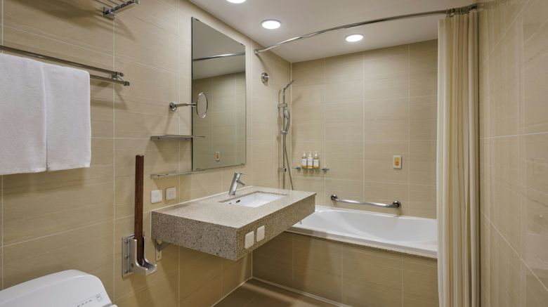 <b>Four Points Flex by Sheraton Kanazawa Room</b>. Images powered by <a href="https://www.leonardoworldwide.com/" title="Leonardo Worldwide" target="_blank">Leonardo</a>.