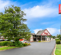 Red Roof Inn & Suites Duncan Exterior