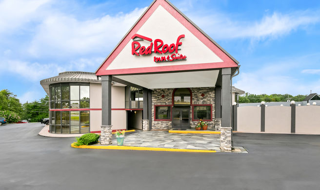 Red Roof Inn & Suites Duncan Exterior
