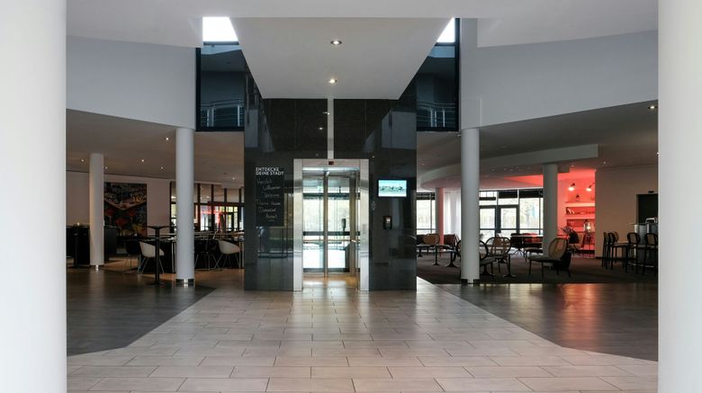 <b>FOUR Ratingen Dusseldorf Airport Lobby</b>. Images powered by <a href="https://www.leonardoworldwide.com/" title="Leonardo Worldwide" target="_blank">Leonardo</a>.