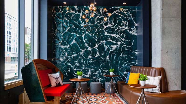<b>Moxy Minneapolis Downtown Lobby</b>. Images powered by <a href="https://www.leonardoworldwide.com/" title="Leonardo Worldwide" target="_blank">Leonardo</a>.