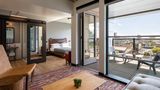 Moxy Minneapolis Downtown Suite