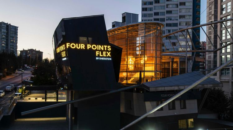 Four Points Flex by Sheraton Cukurambar Exterior