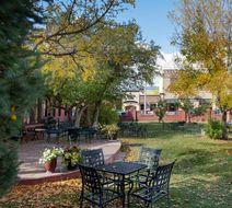 Chamberlin Inn Exterior