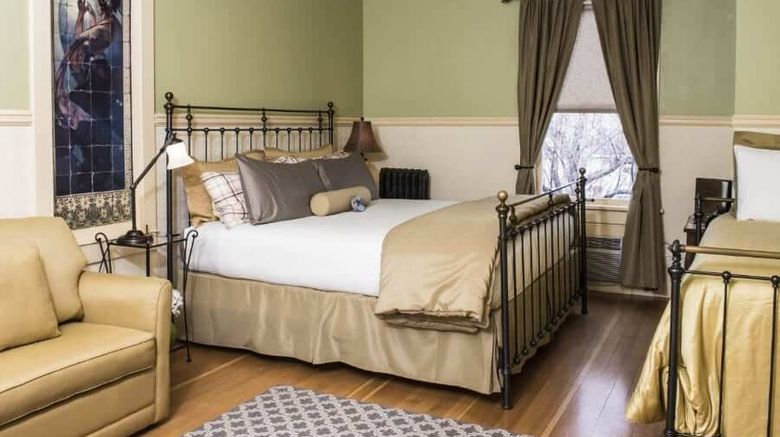 <b>Chamberlin Inn Room</b>. Images powered by <a href="https://www.leonardoworldwide.com/" title="Leonardo Worldwide" target="_blank">Leonardo</a>.
