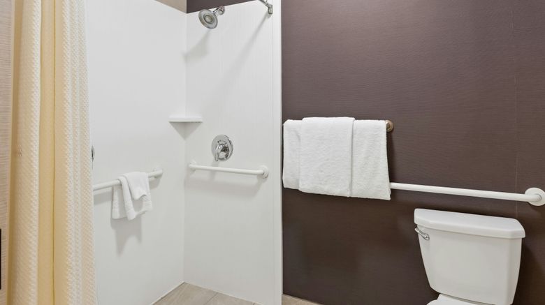 <b>Courtyard Chicago Southeast/Hammond, IN Room</b>. Images powered by <a href="https://www.leonardoworldwide.com/" title="Leonardo Worldwide" target="_blank">Leonardo</a>.