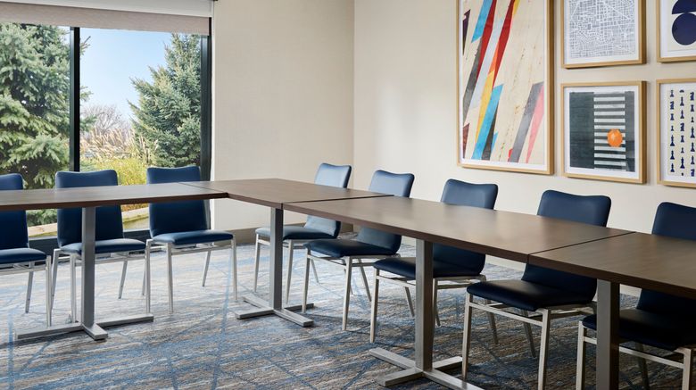 <b>Holiday Inn Express Hamilton-Upper James Meeting</b>. Images powered by <a href="https://www.leonardoworldwide.com/" title="Leonardo Worldwide" target="_blank">Leonardo</a>.