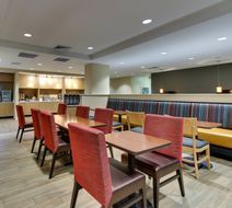 TownePlace Suites Mobile Saraland Lobby
