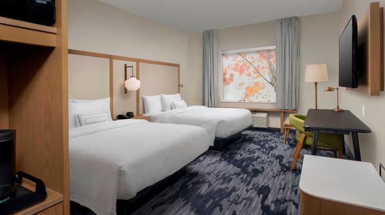Fairfield Inn & Suites Metairie Room