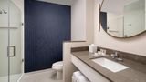 Fairfield Inn & Suites Metairie Room