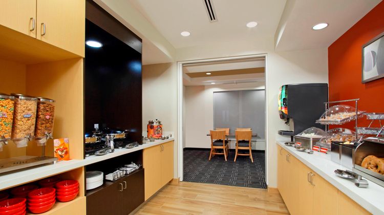 TownePlace Suites New Orleans/Harvey Restaurant