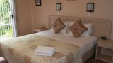 Camelot Arms Motor Lodge Room