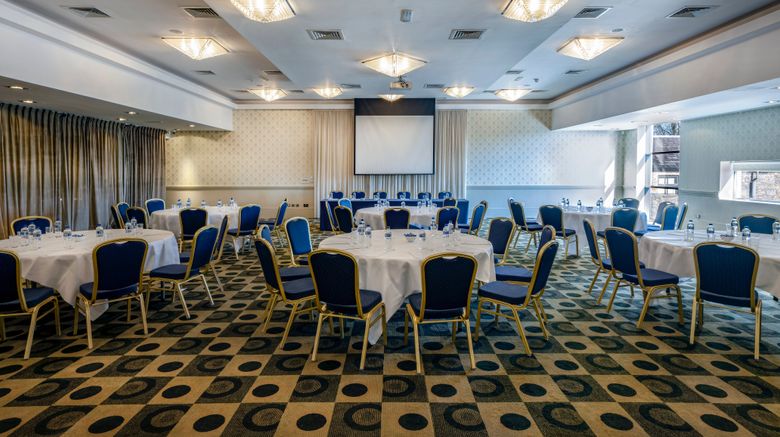 <b>Moyvalley Hotel & Golf Resort Meeting</b>. Images powered by <a href="https://www.leonardoworldwide.com/" title="Leonardo Worldwide" target="_blank">Leonardo</a>.