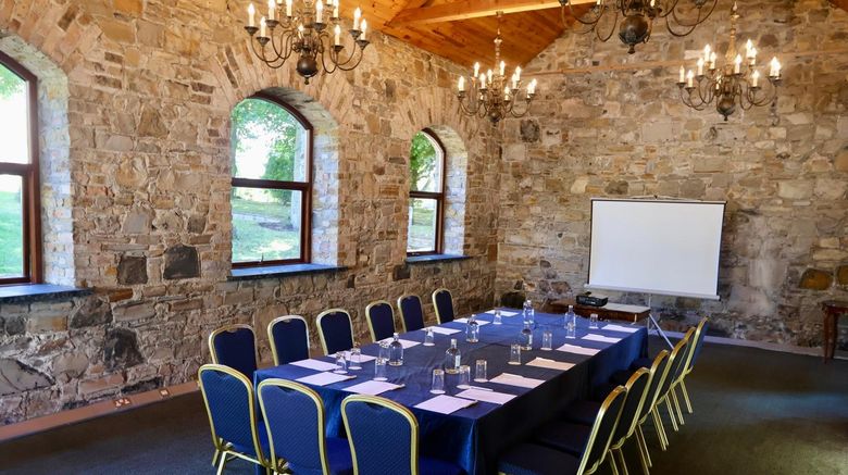 <b>Moyvalley Hotel & Golf Resort Meeting</b>. Images powered by <a href="https://www.leonardoworldwide.com/" title="Leonardo Worldwide" target="_blank">Leonardo</a>.