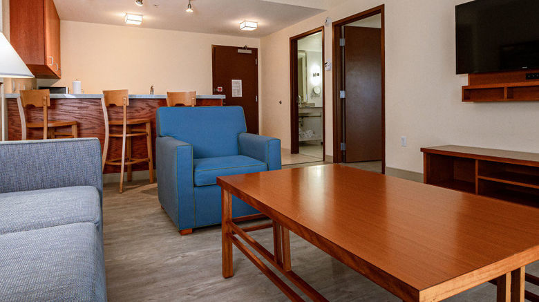 <b>SEVEN Sebring Raceway Hotel Suite</b>. Images powered by <a href="https://www.leonardoworldwide.com/" title="Leonardo Worldwide" target="_blank">Leonardo</a>.