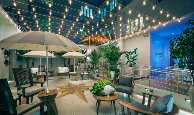 Cardozo South Beach Exterior