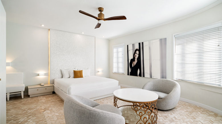 <b>Cardozo South Beach Suite</b>. Images powered by <a href="https://www.leonardoworldwide.com/" title="Leonardo Worldwide" target="_blank">Leonardo</a>.