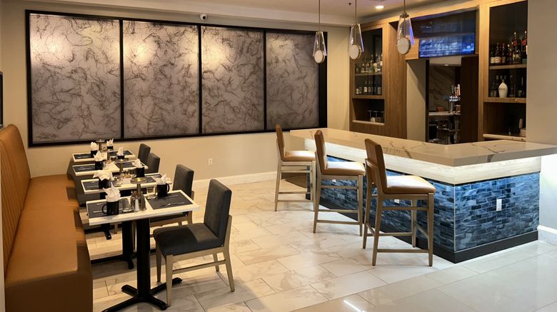 <b>Crowne Plaza Hotel Orlando Downtown Restaurant</b>. Images powered by <a href="https://www.leonardoworldwide.com/" title="Leonardo Worldwide" target="_blank">Leonardo</a>.